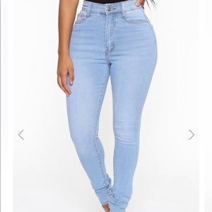 Fashionista High Waisted Skinny Jeans